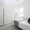 Photo 5: ROOM 4 - AVAILABLE 19TH JULY 2026
