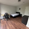 Photo 11: Room 4