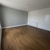 Photo 3: Lounge