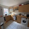 Photo 7: Kitchen 