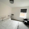 Photo 4: room 4
