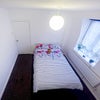 Photo 4: Room 2