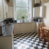 Photo 3: Kitchen