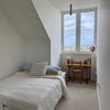 Photo 4: Single Room