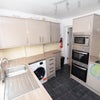 Photo 2: Kitchen