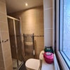 Photo 4: 1st floor bathroom
