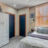 Photo 2: Studio 4 Room