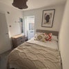 Photo 2: Light and comfortable