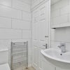 Photo 4: Bathroom