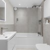 Photo 3: Bathroom 
