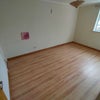 Photo 4: Main Bedroom