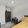 Photo 3: Room 4