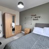 Photo 14: Room 3 