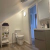 Photo 8: En suite