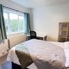 Photo 10: Room 1