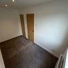 Photo 6: Room 1