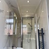Photo 4: Room 1 Ensuite
