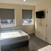 Photo 4: Room 1
