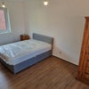 Photo 9: Room 4
