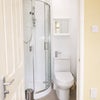 Photo 5: Room 3 Ensuite