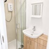 Photo 4: Ensuite for Room 3