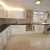 Photo 5: Kitchen