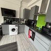 Photo 3: Kitchen 