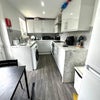 Photo 7: Kitchen 