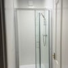 Photo 11: shower room 1