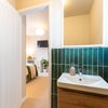 Photo 5: Room 3 En-Suite