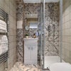Photo 2: Ensuite