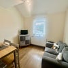 Photo 7: Kitchen snug