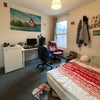 Photo 6: Room 4