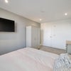 Photo 5: Room 4