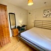 Photo 6: Room 2