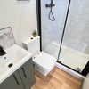 Photo 7: Bedroom 4 Ensuite Bathroom