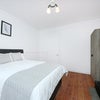 Photo 9: Room 1