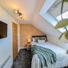 Photo 8: Ensuite Room 5