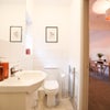 Photo 3: En Suite Shower Room