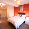 Photo 2: Room 6