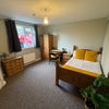Photo 6: Ensuite £740 pcq