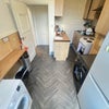 Photo 7: Kitchen