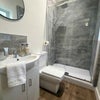 Photo 2: Room 2 Ensuite