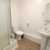 Photo 7: Ensuite bathroom