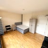 Photo 6: ROOM D + balcony