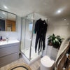 Photo 4: Bathroom
