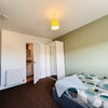 Photo 2: R3 - Large Double Ensuite - £835