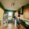 Photo 4: kitchen