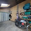Photo 8: garage
