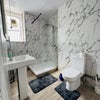 Photo 5: Bathroom - Sharing